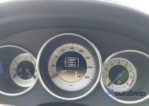 2012 Mercedes-Benz Cls 550 4Matic z USA, uszkodzony, nr VIN WDDLJ9BB5CA053181